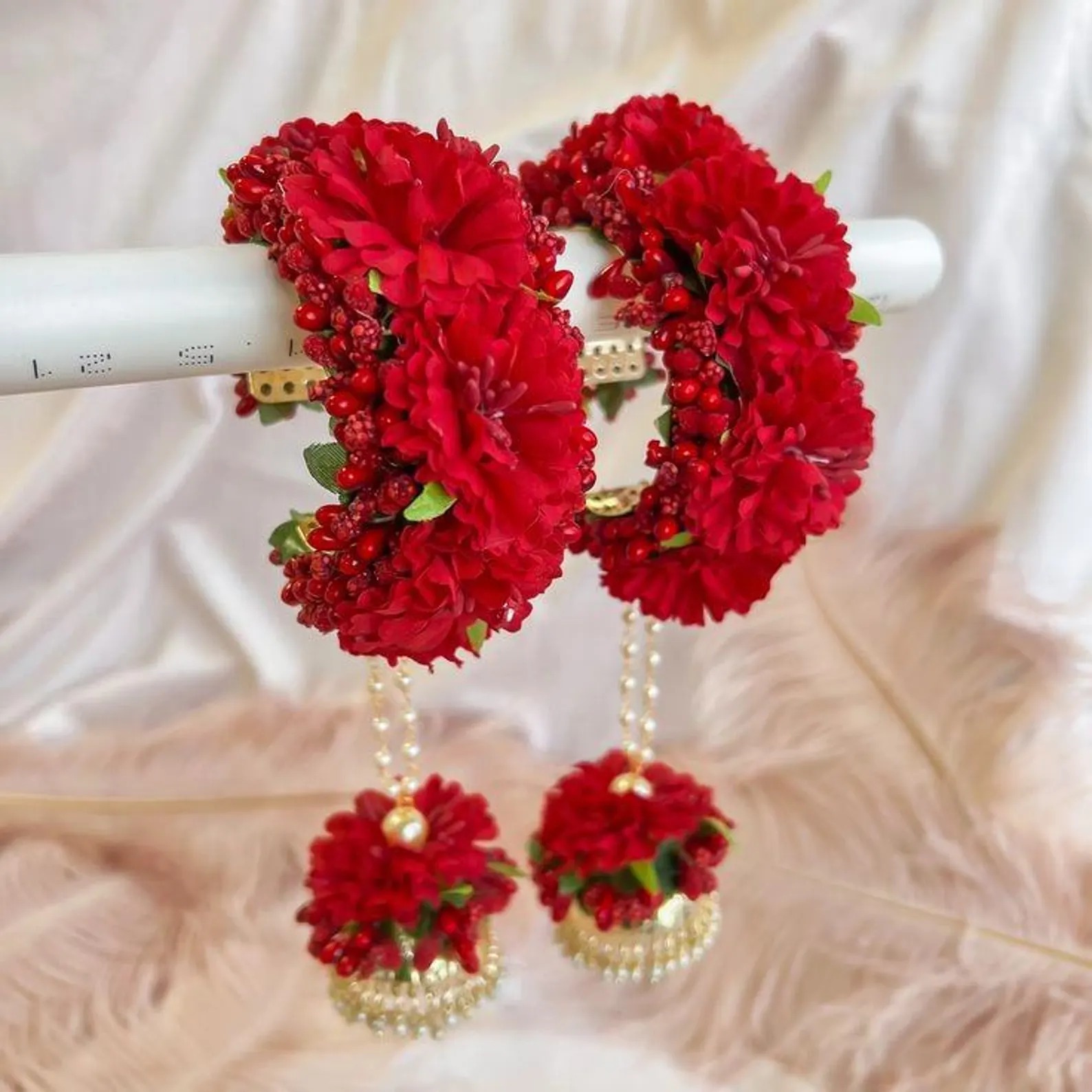 Hiraola's Product Image